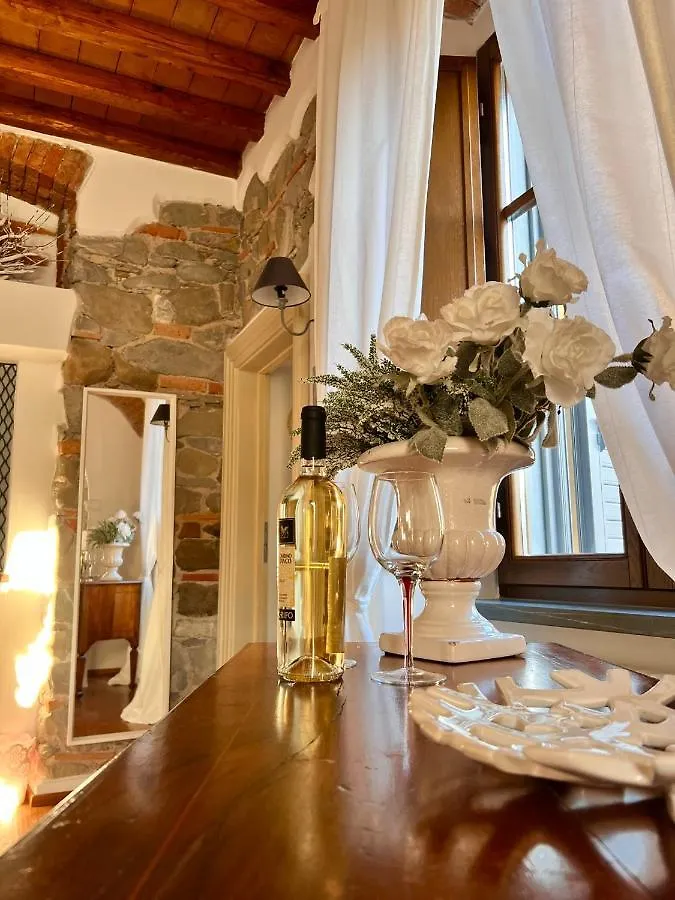 Frühstückspension Jasmine Cottage Luni Italien